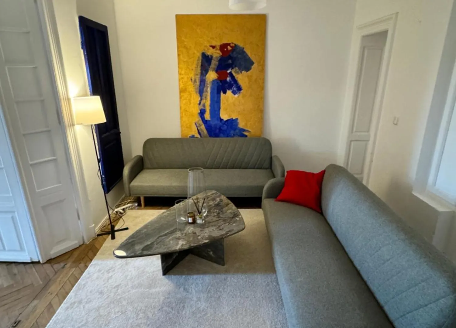 Sada Gallery III Bucharest Apartment